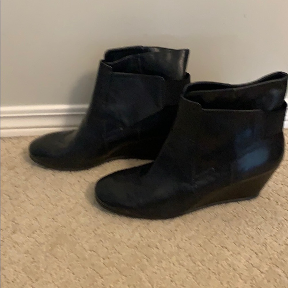 Ankle boots